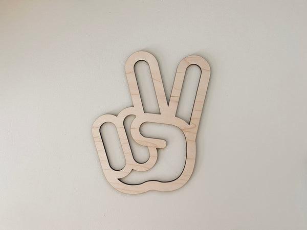 Peace Theme Room, 70s Kid Room Decor, Peace Hand Sign, Flower Power Room Decor, Groovy Wall Hanging.