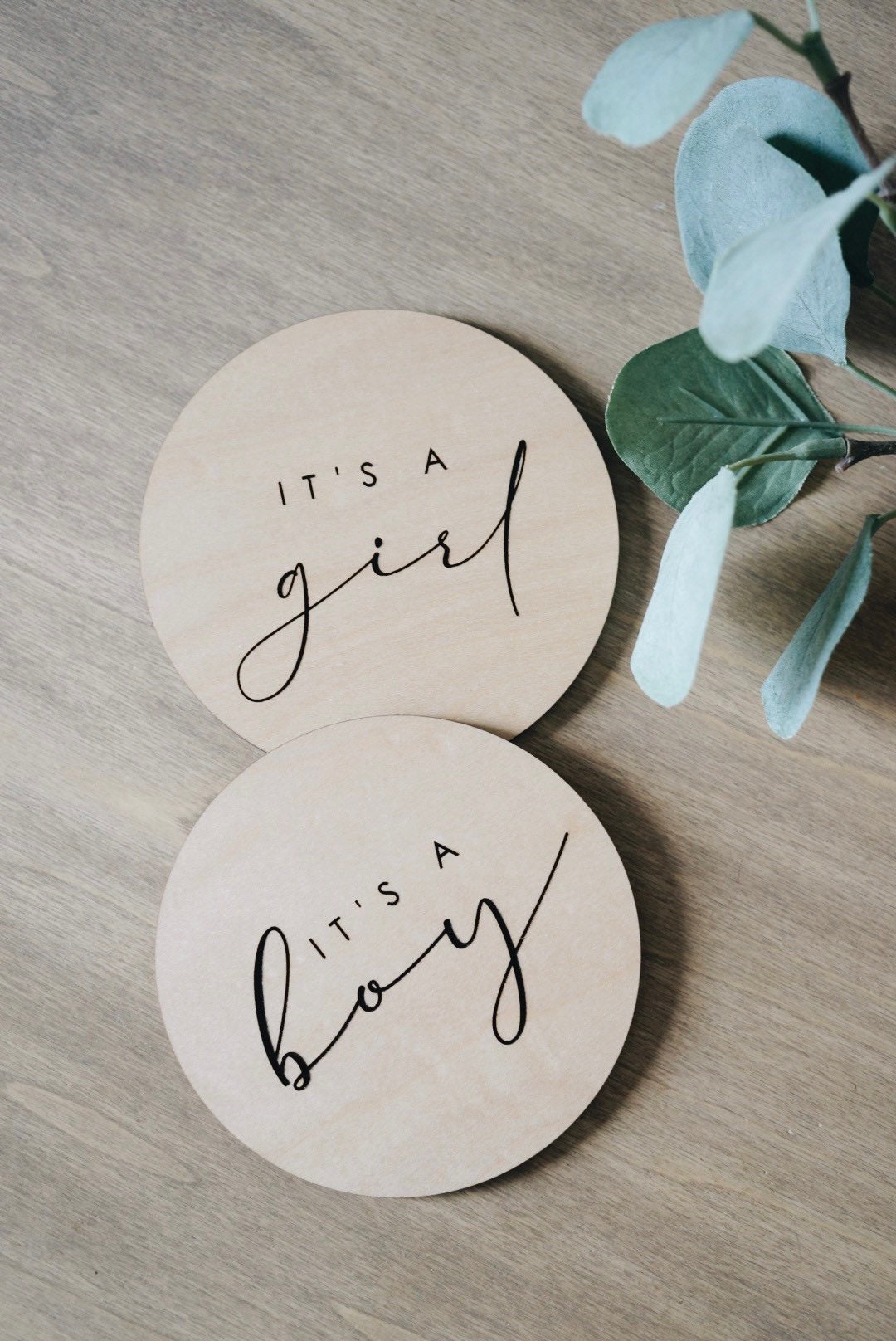 Gender Reveal Announcement Plaque - It’s a Boy / It's A Girl