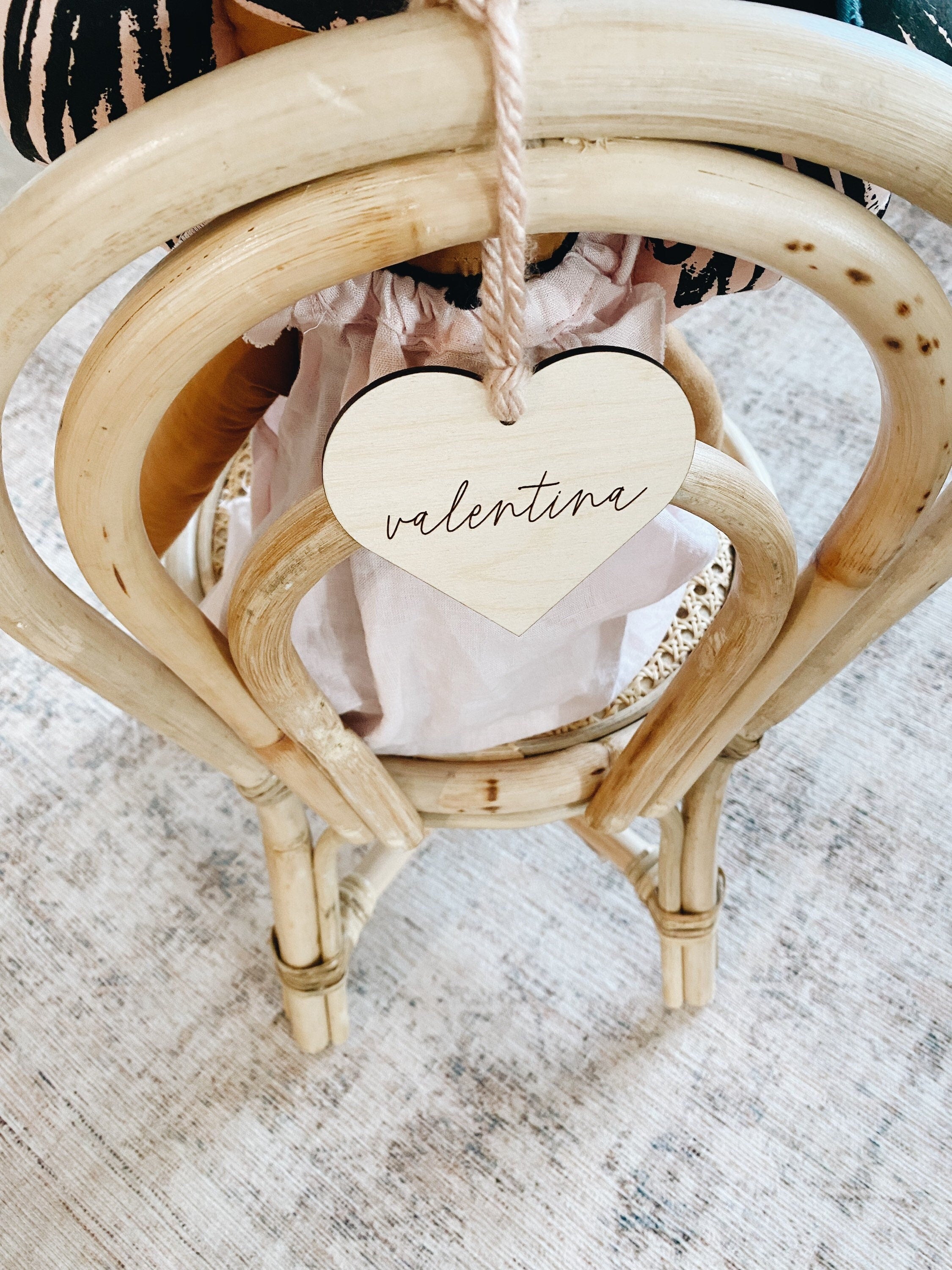 Valentine’s Day Basket Tag, Heart Shaped Gift Tag, Custom Basket Marker, Gift For Him, Gift For Her