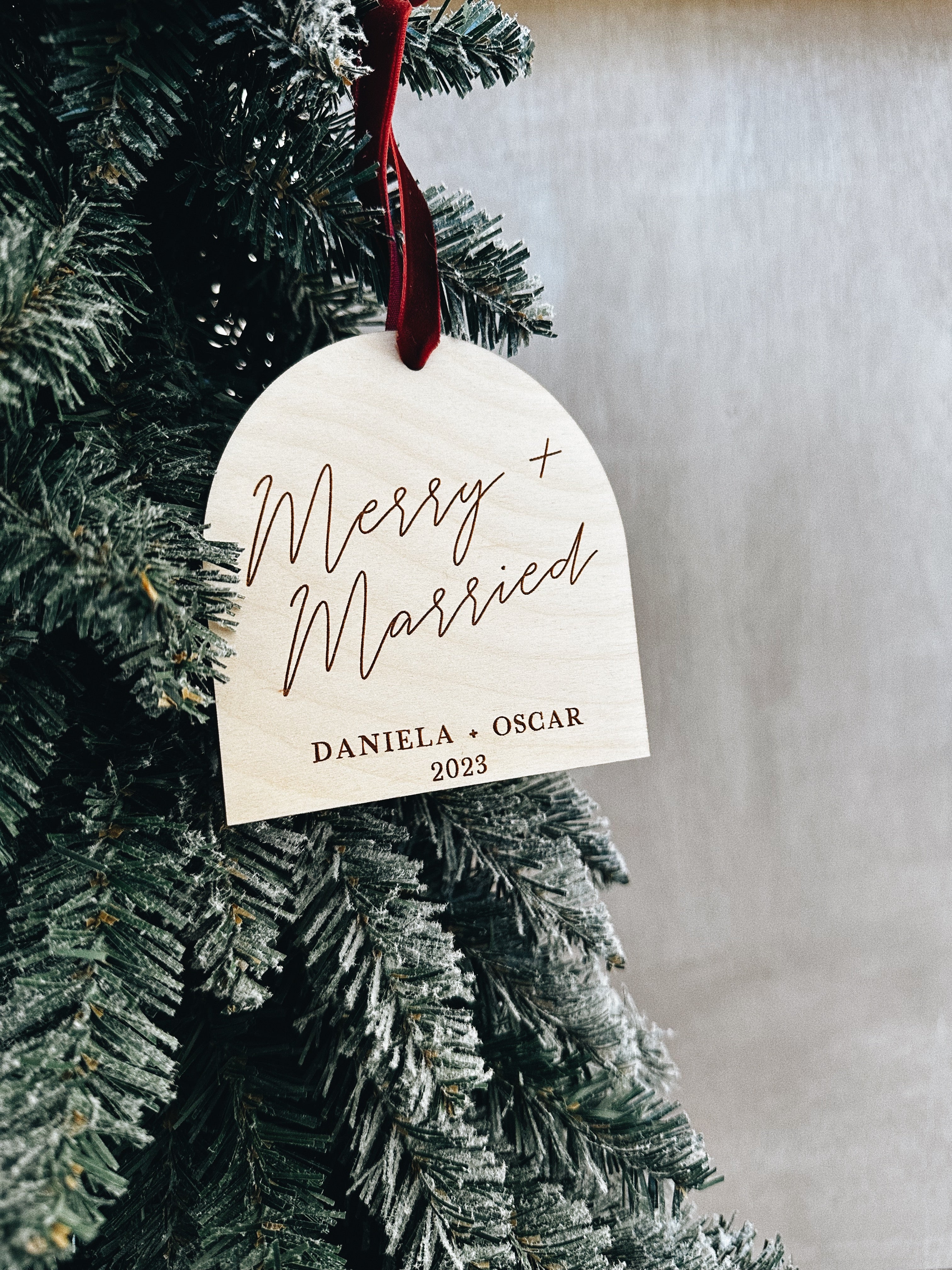 Merry And Married Keepsake Ornament, First Year Married Ornament, Wedding Gift, Secret Santa Gifting