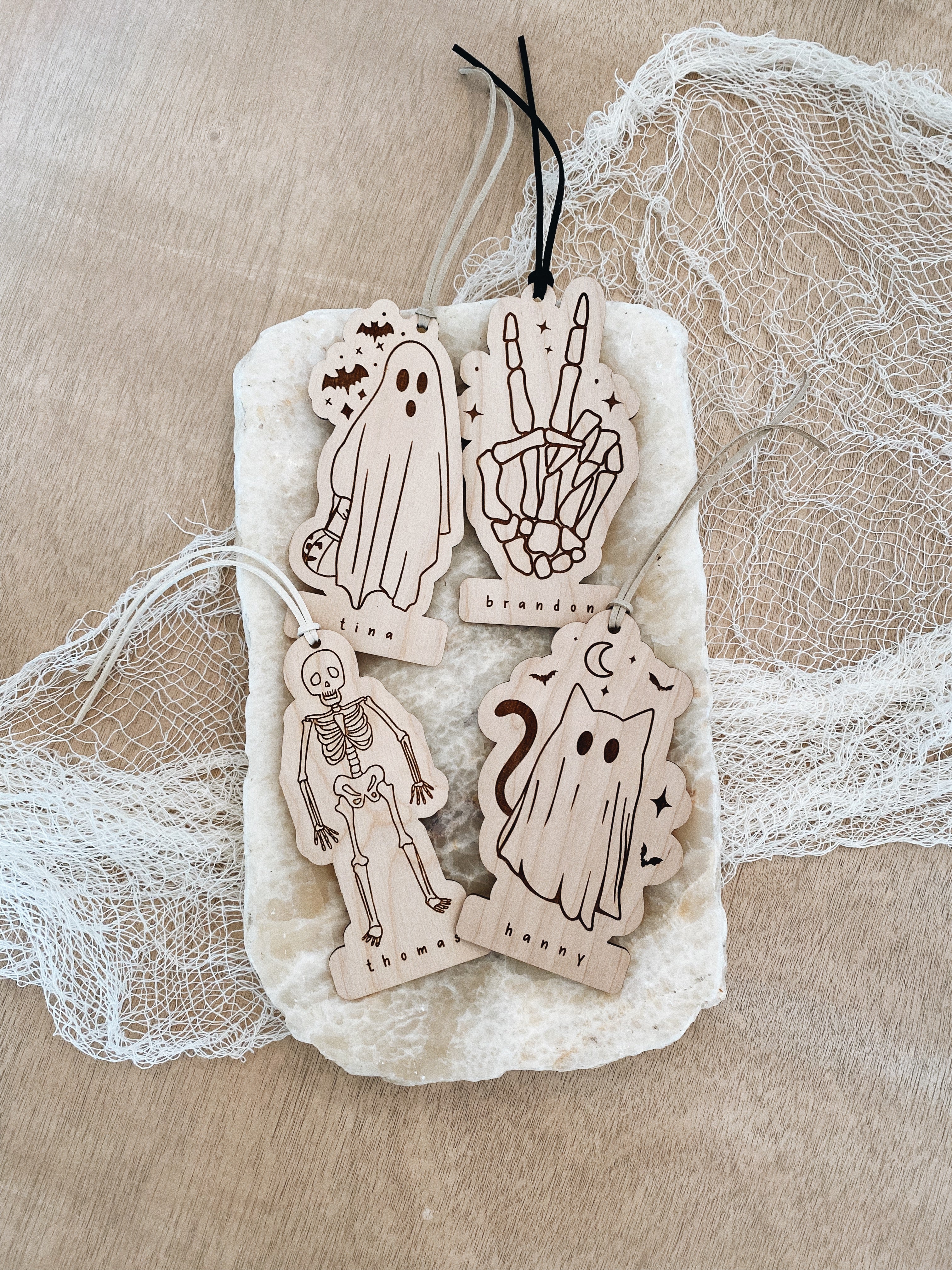 Halloween Name Tags, Boo Basket Tags, Modern Party Favor, Cat As Ghost, Skeleton Design, Peace Skeleton